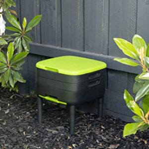 MAZE Two Level Worm Farm Compost Bin with Plastic Extension Legs