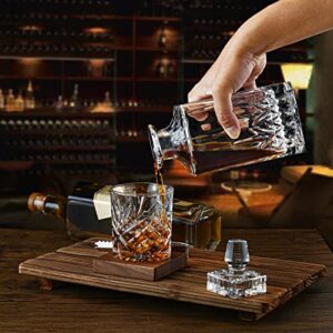 WODEXINGKO Whiskey Decanter Sets for Men, Classic Whiskey Decanter Set with Glasses, Liquor decanter for Bourbon, Scotch, Vodka - Whiskey gifts for men. Bourbon gifts for men. Transparent