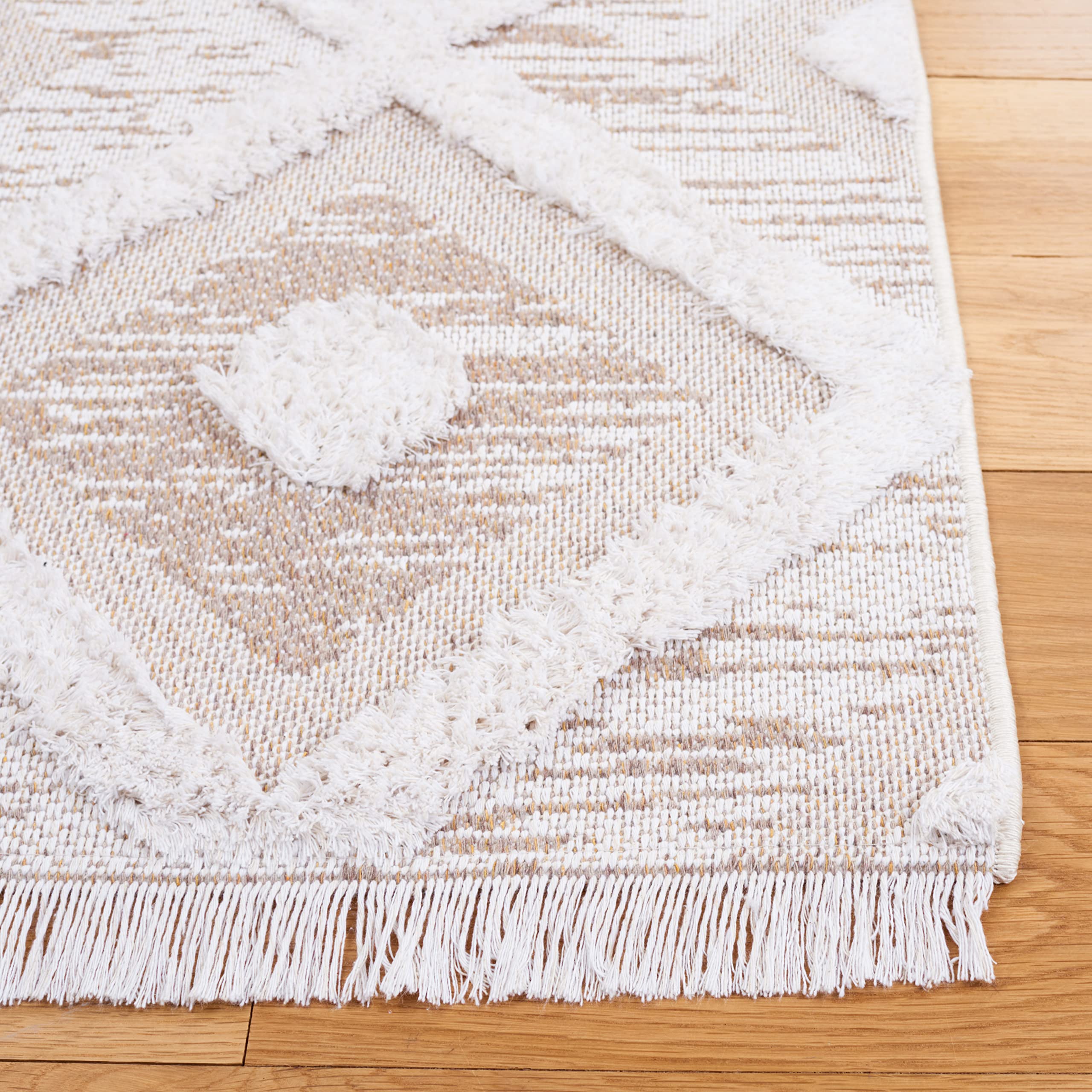 Safavieh Augustine Collection Area Rug - 6'4" x 9'6", Ivory & Beige, Moroccan Trellis Boho Rustic Fringe, Non-Shedding & Easy Care, Ideal for High Traffic Areas in Living Room, Bedroom (AGT730A)