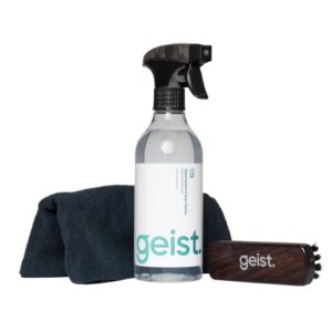 geist. rapid leather & vinyl cleaner 500 ml / 16.75 fl.oz cleaning brush + microfibre cloth | for car interior, furniture, bags, shoes