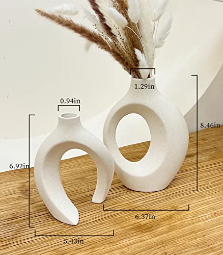 GOLDTIMO White Ceramic Vase, Modern Home Décor Vase Set of 2, Circle Matte Hollow Donut Pampas Flower Vases Nordic Boho Ins Style for Wedding Dinner Table Living Room Office Bedroom décor