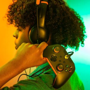 PDP Wired Xbox Game Controller - Xbox Series X|S/Xbox One/PC, Dual Vibration Gamepad, App Supported - Atomic White/Orange (Amazon Exclusive)