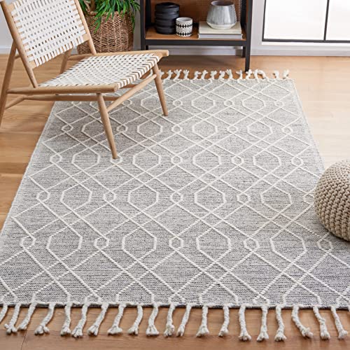 Safavieh Natura Collection Accent Rug - 4' x 6', Ivory & Black, Handmade Boho Geometric Braided Tassel Wool, Ideal for High Traffic Areas in Entryway, Living Room, Bedroom (NAT323A)