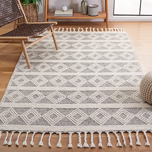 Safavieh Natura Collection Accent Rug - 4' x 6', Ivory & Black, Handmade Flat Weave Moroccan Boho Rustic Braided Tassel Wool, Ideal for High Traffic Areas in Entryway, Living Room, Bedroom (NAT307A)