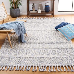 safavieh natura collection accent rug - 4' x 6', grey & ivory, handmade moroccan boho farmhouse tribal braided tassel wool, ideal for high traffic areas in entryway, living room, bedroom (nat187f)