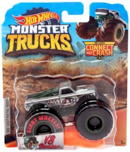 monster trucks v8 bomber (silver) with connect and crash 50/50