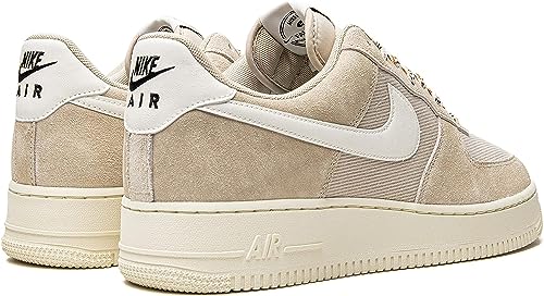 Nike Men's Air Force 1 '07 LV8 Certified Fresh, Rattan/Rattan/Alpha Orange/Sai, 10.5