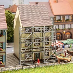 Faller 232175 N Scale 1:160 Kit of Old-Town House with Scaffolding - New