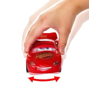 Mattel Disney and Pixar Cars Moving Moments Toy Car with Moving Eyes & Mouth, Lightning McQueen Race Car, 7 inches Long (Amazon Exclusive)