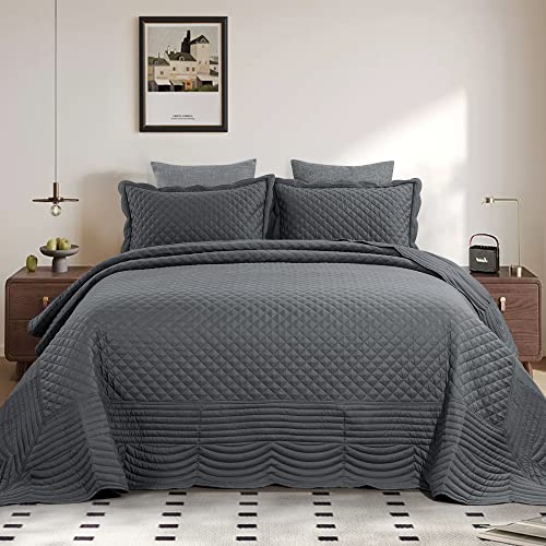 HOMBYS Oversized King Quilt Set 128x 120 with Shams, 3 Pieces Soft Lightweight Coverlet Bedspread for California King and King Bed, All Season Bedding Cover, Grey