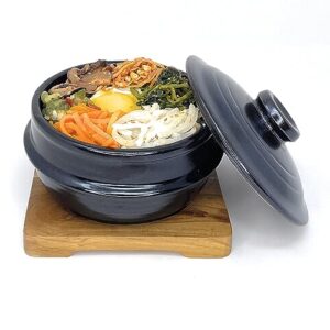 korean stone pot(dolsot,ttukbaegi) with lid, 32oz premium ceramic hot pot for bibimbap and soup, sizzling for authentic korean cooking, includes wooden tray set