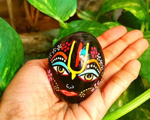 Decorated Stone Krishna Laddu Gopal Ji Painted Black Stone Shaligram Shaligram Shila Religious Gifts Ritual Object for Home Temple and Gifting Decorative Showpiece