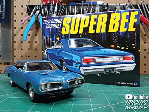 MPC 1970 Dodge Coronet Super Bee 1:25 Scale Model Kit