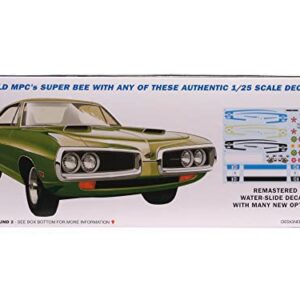 MPC 1970 Dodge Coronet Super Bee 1:25 Scale Model Kit