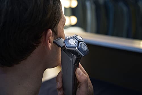 Philips Norelco Shaver 7600, Rechargeable Wet & Dry Electric Shaver with SenseIQ Technology, Quick Clean Pod, Travel Case and Pop-up Trimmer, S7886/84, Multi