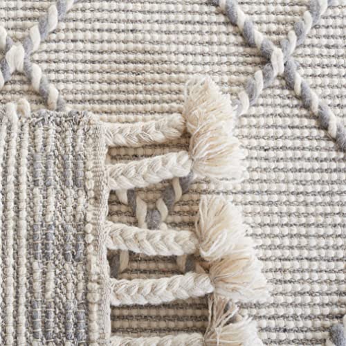 SAFAVIEH Vermont Collection Accent Rug - 4' x 6', Ivory & Grey, Handmade Moroccan Boho Trellis Braided Tassel Wool, Ideal for High Traffic Areas in Entryway, Living Room, Bedroom (VRM161F)