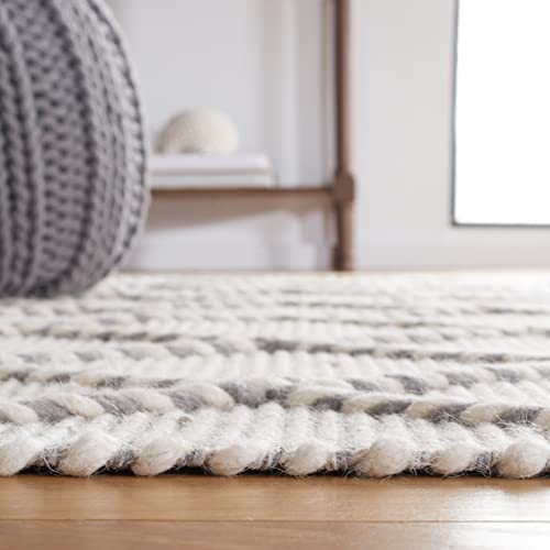 SAFAVIEH Vermont Collection Accent Rug - 4' x 6', Ivory & Grey, Handmade Moroccan Boho Trellis Braided Tassel Wool, Ideal for High Traffic Areas in Entryway, Living Room, Bedroom (VRM161F)