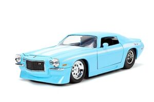jada toys big time muscle 1:24 1971 chevy camaro die-cast car (light blue)