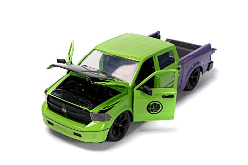 Marvel 1:24 Dodge Ram 1500 Die-Cast Car & 2.75" Incredible Hulk Figure, Toys for Kids and Adults