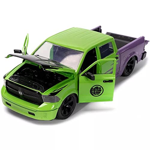 Marvel 1:24 Dodge Ram 1500 Die-Cast Car & 2.75" Incredible Hulk Figure, Toys for Kids and Adults