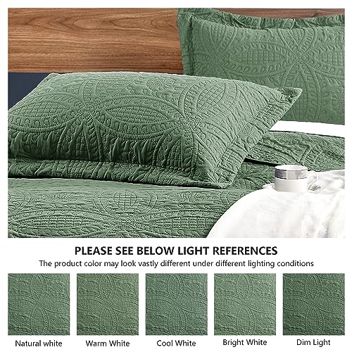 Love's cabin California King Size Quilt Set Olive Green Bedspreads - Soft Summer Quilt Lightweight Microfiber Bedspread- Modern Coin Pattern Coverlet for All Season - 3 Piece (1 Quilt, 2 Pillow Shams)