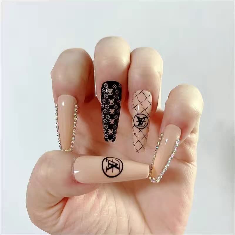 Daffodil Press on Nails Long with Designs False Fake Nails Coffin Artificial Acrylonitrile Butadiene Styrene Nails for Woman stick on Nails with Jelly Glue on Static Nails.