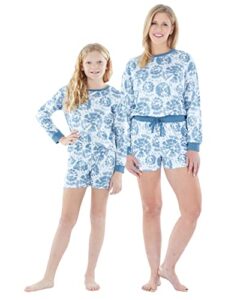 our family pjs mommy and me matching blue tie dye pajama shorts set, blue and white tie dye, x-large, women's (pj set)