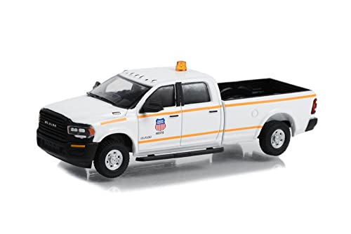 2022 Dodge Ram 2500, White - Greenlight 30387/48-1/64 Scale Diecast Model Toy Car