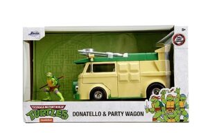 jada turtles party wagon 1:24 die-cast car play or gift and for a collection for both kids and adults
