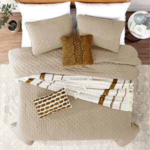 ROARINGWILD Oversized King Quilt Sets with Pillow Shams, Beige California Cal King Size Lightweight Soft Coverlet Bedspread, Tan Cream Thin Bedding Set Bed Cover, 3 Pieces, 118x106 inches