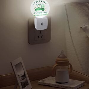 St. Patrick's Day Celebrate Night Lights Plug into Wall, Green Truck Shamrock Auto Round LED Lights with Dusk to Dawn Sensor for Bedroom, Bathroom, Hallway, Kitchen, Kids, Home Decor