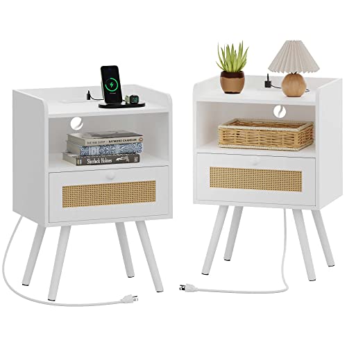 SUPERJARE Nightstands with Charging Station, Bedside Table Set of 2 with PE Rattan Drawers, Rattan Side Table with Storage & Solid Wood Feet, End Table for Bedroom, Living Room - White