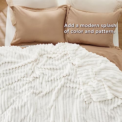 Bedsure White Fleece King Blanket for Couch - Super Soft Cozy Blankets for Women, Cute Small Blanket for Girls, 108x90 Inches