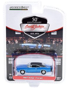 1969 charger blue metallic with black vinyl top and tail stripe (lot #465.1) barrett jackson series 11 1/64 diecast model car by greenlight 37270 b