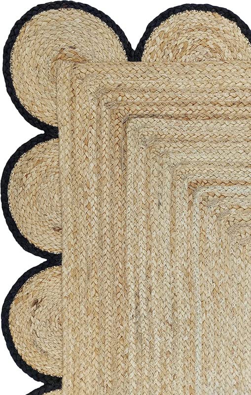 KALVEERA Jute Area Rug for Home and Living Room Décor Rectangular Scalloped Vintage Jute Area Rug Carpet Black 4' x 6'