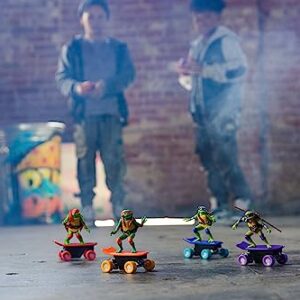 Teenage Mutant Ninja Turtles Half Pipe RC, Raphael Movie Edition, Ages 5+| Skateboard-Shaped Control & Perform Tricks on Any Surface | Collect Them All!