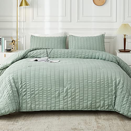 AveLom Sage Green Seersucker California King Comforter Set (104x96 inches), 3 Pieces-100% Soft Washed Microfiber Lightweight Comforter with 2 Pillowcases, All Season Down Alternative Bedding Set