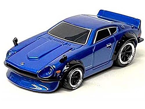 1972 Datsun 240Z Blue Metallic 1/64 Diecast Model Car by Muscle Machines 15568BL