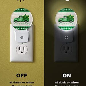 Night Light Plug into Wall, LED Nightlights St. Patrick's Day Green Truck Lucky Shamrocks Wood Grain Small Nightlight Auto Dusk-to-Dawn Sensor Lamp LED Night Lights for Kid's Bedroom, Bathroom