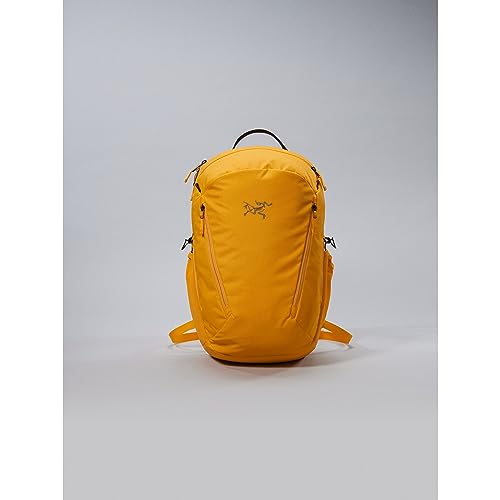 Arc'teryx Mantis 26 Backpack | Highly Versatile 26L Daypack | Edziza, One Size