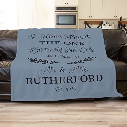 Nuda Personalized Wedding Blanket, Mr and Mrs Throw Blanket Wedding, Anniversary Blanket Gifts, Bridal Shower Gift, Valentines Day Blanket, Blanket for Christmas Couples