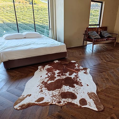 rugoo Premium Brown Cowhide Rug 4.6 ft x 6.6 ft Faux Cowhide Rug Cow Print Rug Faux Animal Skin Rug for Living Room Bedroom Nursery Western Decor