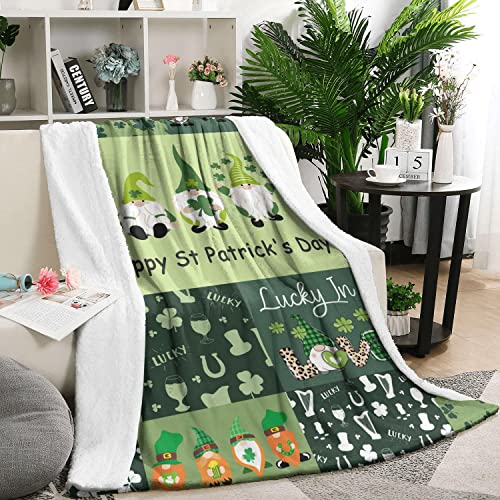 IORTY RTTY St. Patrick's Day Flannel Throw Blanket Lucky Clover Truck Green Plaid Blanket Lightweight Comfortable Warm Microfiber Blanket for Daybed Sofa 40x50 Inch