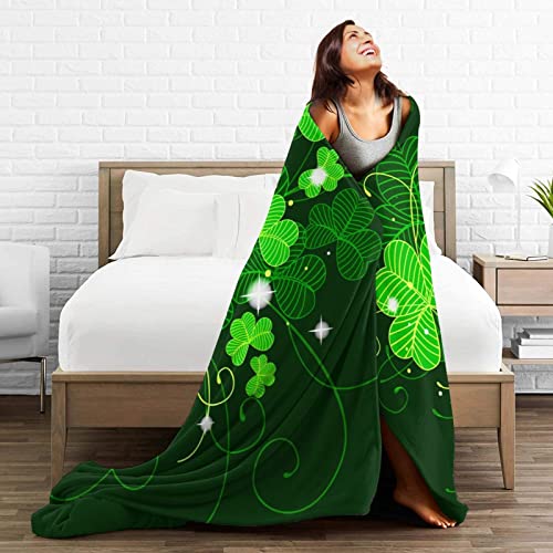 JSHXJBWR St. Patrick's Day Four Leaf Clover Throw Blanket Warm Cozy Lightweight Blankets Lucky Green Day Gift Flannel Blanket for Sofa Couch Bed Office Holiday Decorative 50"X40"