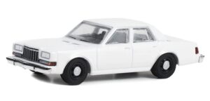 greenlight 43006-n hot pursuit 1980-89 dodge diplomat police white (hobby exclusive) 1/64 scale