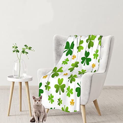 Throw Blanket St. Patrick's Day Warm Cozy Soft Lightweight Ireland Clovers Flannel Fleece Blanket for Bedroom Sofa Room Home Decorative Fuzzy Blanket 40"x30"