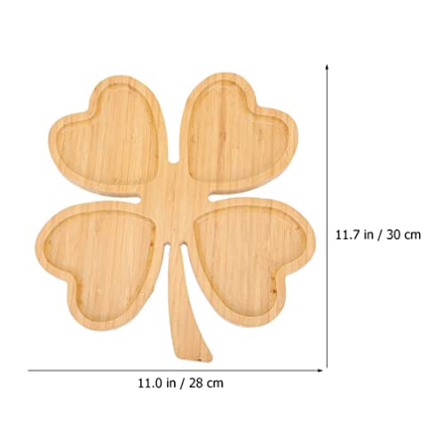 PRETYZOOM Wooden Serving Tray Clover Shaped Charcuterie Boards Shamrock Cheese Cake Bread Snack Serving Plate Appetizer Platter for Meat Vegetables Fruit St. Patricks Day Party