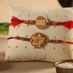 ARTISENIA Rakhi for Brother Set of 2 Rakhi Set | Raksha Bandhan Greeting Card | Roli Chawal Tika - Raksha bandhan Bro Rakhi for Brother Designer Kundan Rakhi | Rakhi for Bhaiya | Rakhi Thread RNJ002