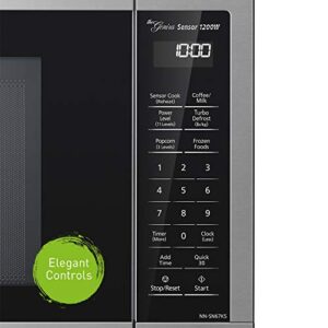 Panasonic NN-SN67K Microwave Oven, 1.2 cu.ft, Stainless Steel/Silver & Nordic Ware Deluxe Plate Cover, 10"