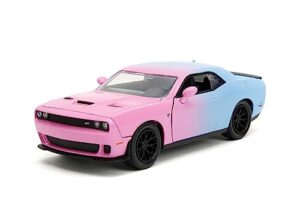 pink slips 1:24 2015 dodge challenger srt hellcat die-cast car, toys for kids and adults(light blue/pink)